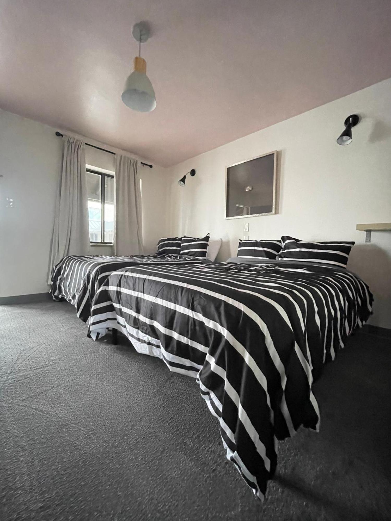 Rainbow Motel Грийли Екстериор снимка