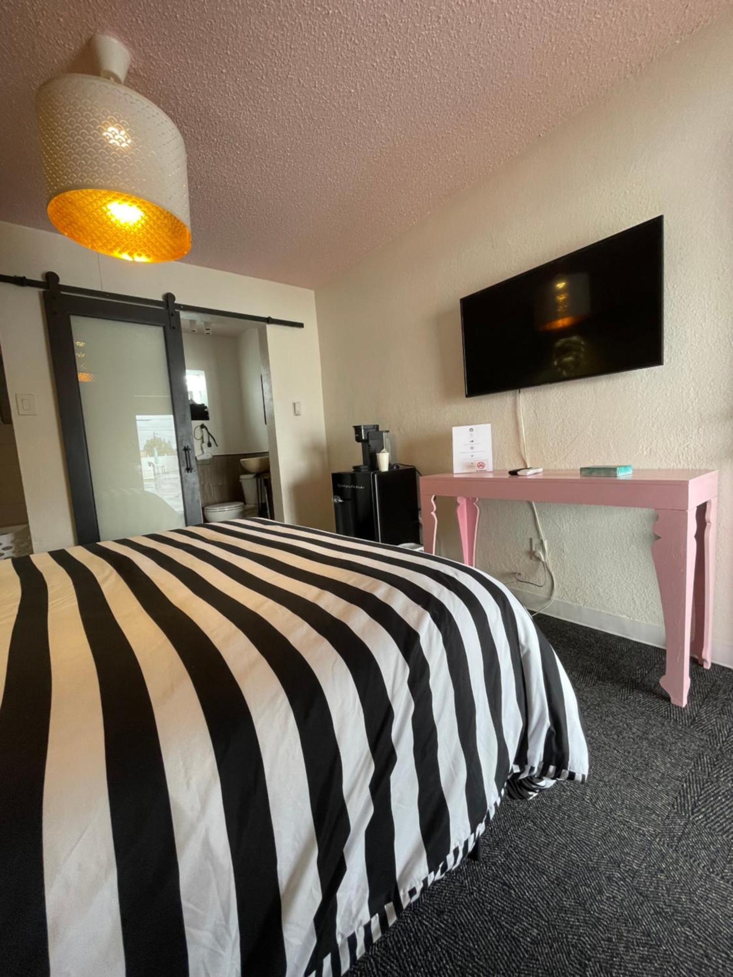 Rainbow Motel Грийли Екстериор снимка